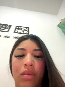 Snapshot of furacaozinho_ooo chatting on November 2025 10:27:01 AM furacaozinho ooo online show from November 2025 10:27:01 AM