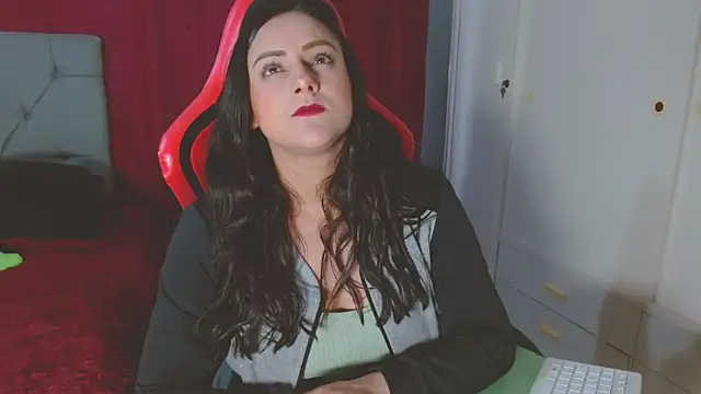 Noamartin  online show from January 2026 10:24:02 PM