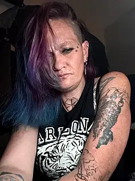 renegade vyxxen online show from January 2026 07:22:01 AM