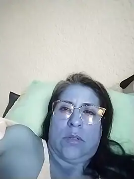 Snapshot of LucifernandaSw chatting on December 2024 10:30:01 PM LucifernandaSw online show from December 2024 10:30:01 PM