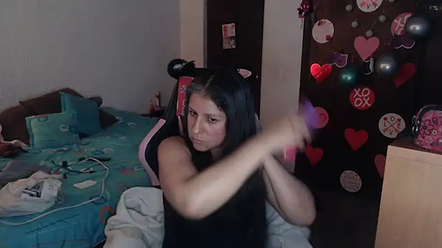 Snapshot of LucifernandaSw chatting on February 2026 01:56:02 AM LucifernandaSw online show from February 2026 01:56:02 AM