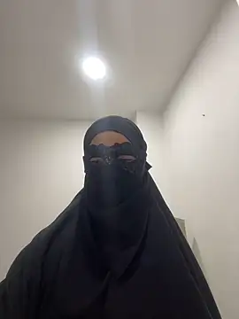 Hijabi HotGirls online show from March 2025 08:42:01 PM