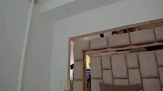 emma castilloo online show from March 2025 01:32:02 AM