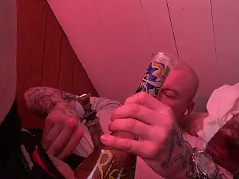 nicedicknicetats online show from January 2026 05:39:01 PM