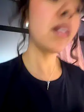 Amareto  online show from November 2025 12:13:02 AM