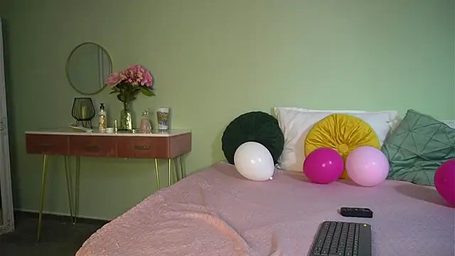 HaileyMoonn online show from March 2025 10:29:02 AM