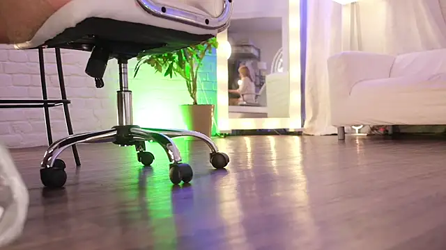 NovaMaria online show from February 2025 09:25:02 AM