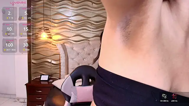 Andreita Jones online show from March 2026 12:02:02 PM