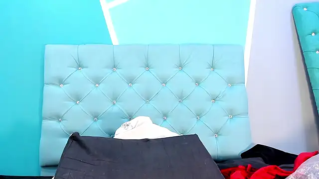 AlondraFerri1 online show from January 2025 09:41:01 AM