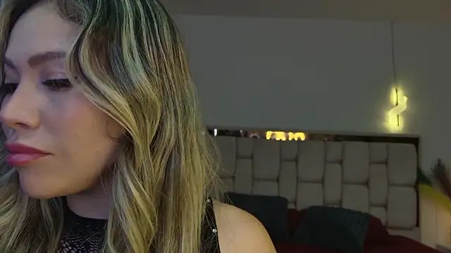 Ammy Castro online show from March 2026 10:49:01 PM