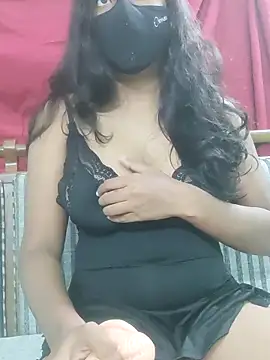 Kunchiii online show from November 2025 04:33:01 PM