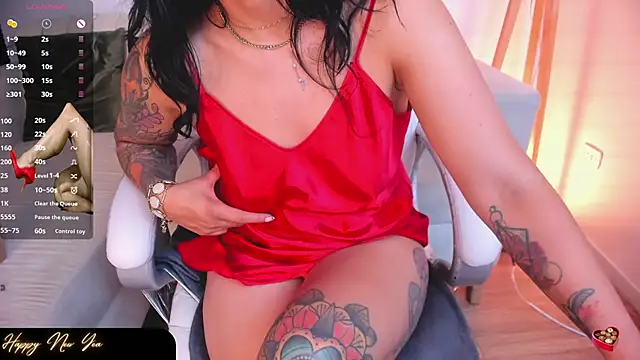 Snapshot of kira_moon__ chatting on December 2024 11:21:01 PM kira moon online show from December 2024 11:21:01 PM