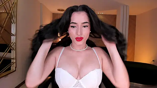 Snapshot of DominiqueVega chatting on December 2024 12:59:02 AM DominiqueVega online show from December 2024 12:59:02 AM