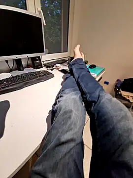 Lorent6969 online show from November 2025 06:33:02 AM