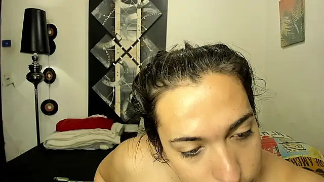 SARAMISHA online show from July 2026 04:51:01 PM