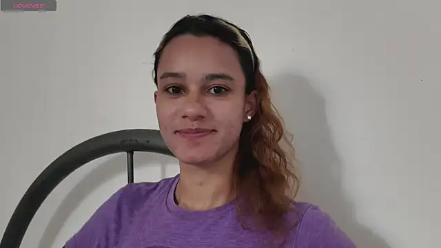 SamanthaWatson online show from November 2025 07:48:02 PM