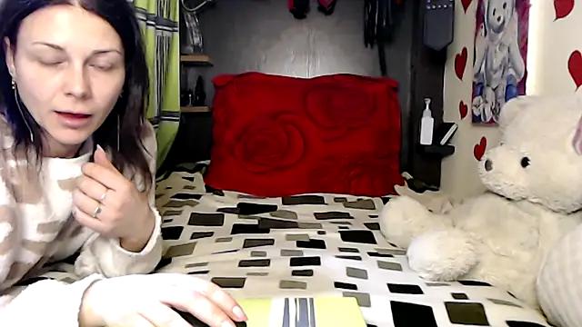 HarleyQuinn 69 online show from March 2025 05:22:01 PM