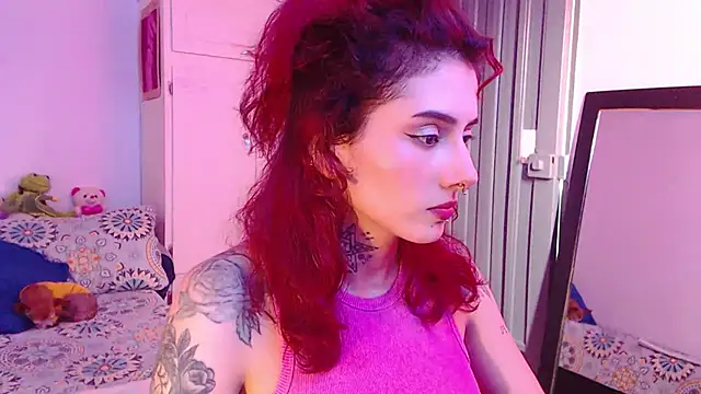 LiliJones  online show from February 2025 06:17:01 PM