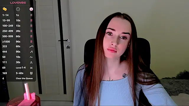 Snapshot of Kimmberr chatting on October 2025 04:35:01 AM Kimmberr online show from October 2025 04:35:01 AM