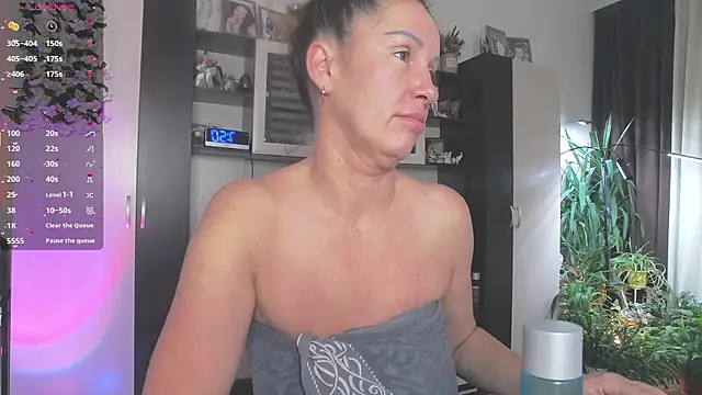 SheilaRyan online show from January 2026 04:49:02 AM