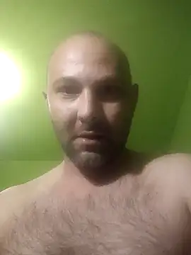 Snapshot of Piter9023 chatting on October 2025 06:20:01 PM Piter9023 online show from October 2025 06:20:01 PM