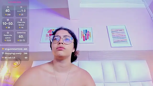 Dollar-girl online show from March 2025 05:56:02 PM