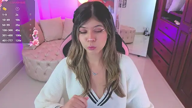 NATAASHA    online show from November 2025 03:12:01 AM