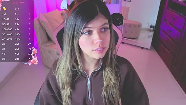 NATAASHA    online show from December 2025 03:25:02 AM