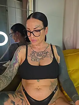EmilyDiazofficial online show from June 2026 06:18:02 AM
