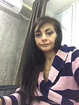 Snapshot of ChantalXOrchid chatting on February 2025 11:36:02 PM ChantalXOrchid online show from February 2025 11:36:02 PM