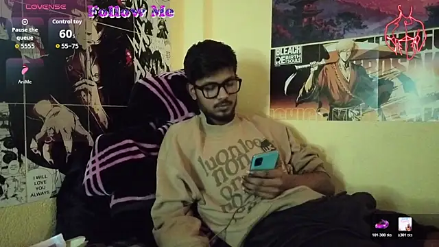 just fucks online show from April 2026 09:58:02 AM