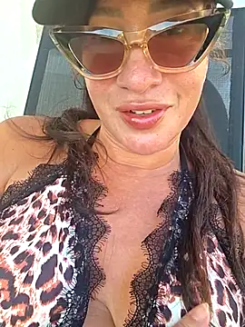 TheGoddessBianca online show from August 2026 03:03:02 PM
