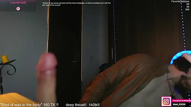 Snapshot of just_maxii chatting on October 2025 12:51:01 AM just maxii online show from October 2025 12:51:01 AM