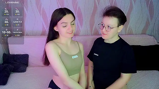  crazy baby  online show from November 2025 09:38:02 PM