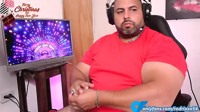 rodrix54 online show from December 2024 10:34:02 PM