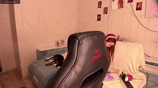 Snapshot of ViolaIntelligent chatting on December 2024 02:24:01 AM ViolaIntelligent online show from December 2024 02:24:01 AM