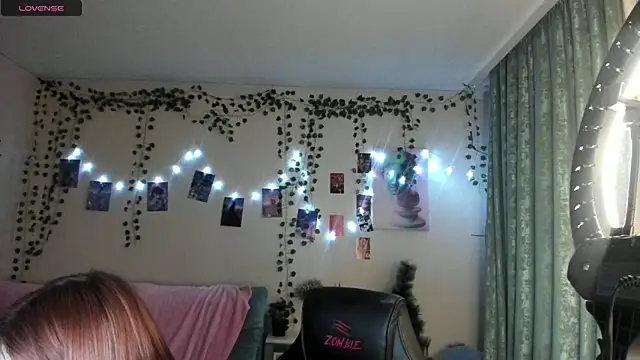 Snapshot of ViolaIntelligent chatting on January 2025 04:46:02 PM ViolaIntelligent online show from January 2025 04:46:02 PM