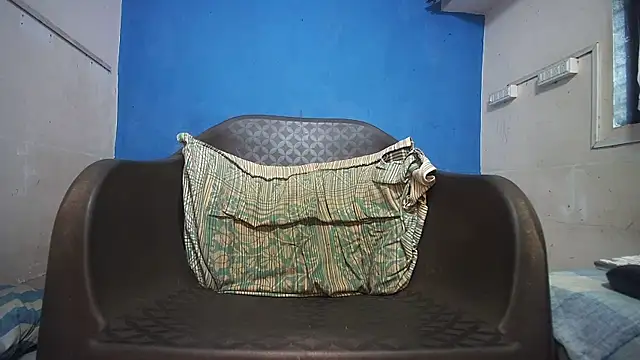 Snapshot of dirtybearr chatting on February 2025 08:42:02 AM dirtybearr online show from February 2025 08:42:02 AM