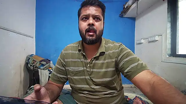 Snapshot of dirtybearr chatting on March 2025 04:39:02 AM dirtybearr online show from March 2025 04:39:02 AM