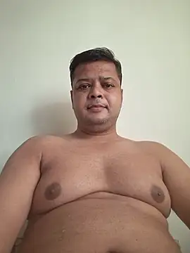 Snapshot of dirtybearr chatting on November 2025 05:07:02 AM dirtybearr online show from November 2025 05:07:02 AM