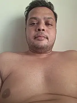 Snapshot of dirtybearr chatting on November 2025 09:19:02 AM dirtybearr online show from November 2025 09:19:02 AM