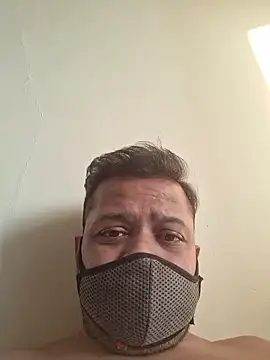 dirtybearr online show from December 2025 11:28:02 AM