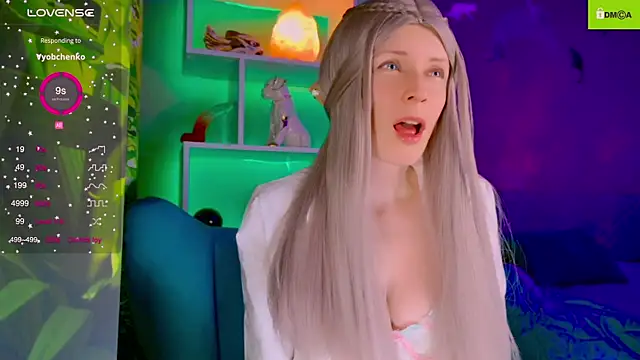 Flash Summer online show from October 2025 12:52:02 AM