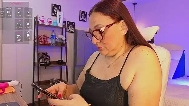 lady nylon  online show from February 2026 11:53:02 AM