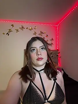 Jullieetta online show from December 2024 07:59:02 AM