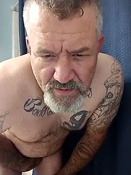 Snapshot of bigdoog8 chatting on May 2026 04:45:01 PM bigdoog8 online show from May 2026 04:45:01 PM