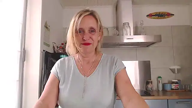 Snapshot of legalyblond chatting on June 2026 08:04:01 AM legalyblond online show from June 2026 08:04:01 AM