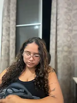 CurlyGirl 1 online show from August 2026 12:12:02 AM