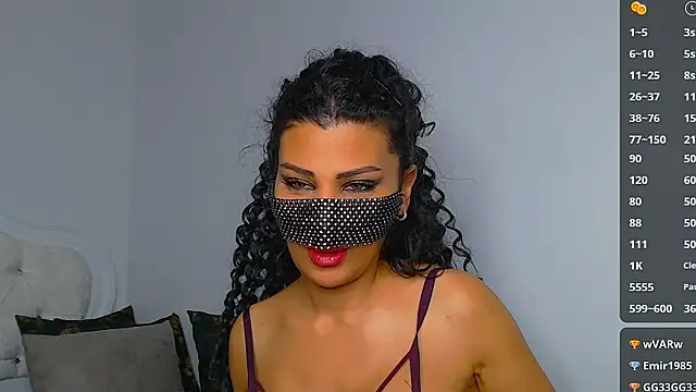 Snapshot of Turkish_Latina chatting on December 2024 01:03:02 AM Turkish Latina online show from December 2024 01:03:02 AM