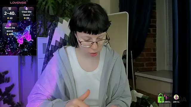 Melissa Wells online show from May 2026 10:14:02 PM